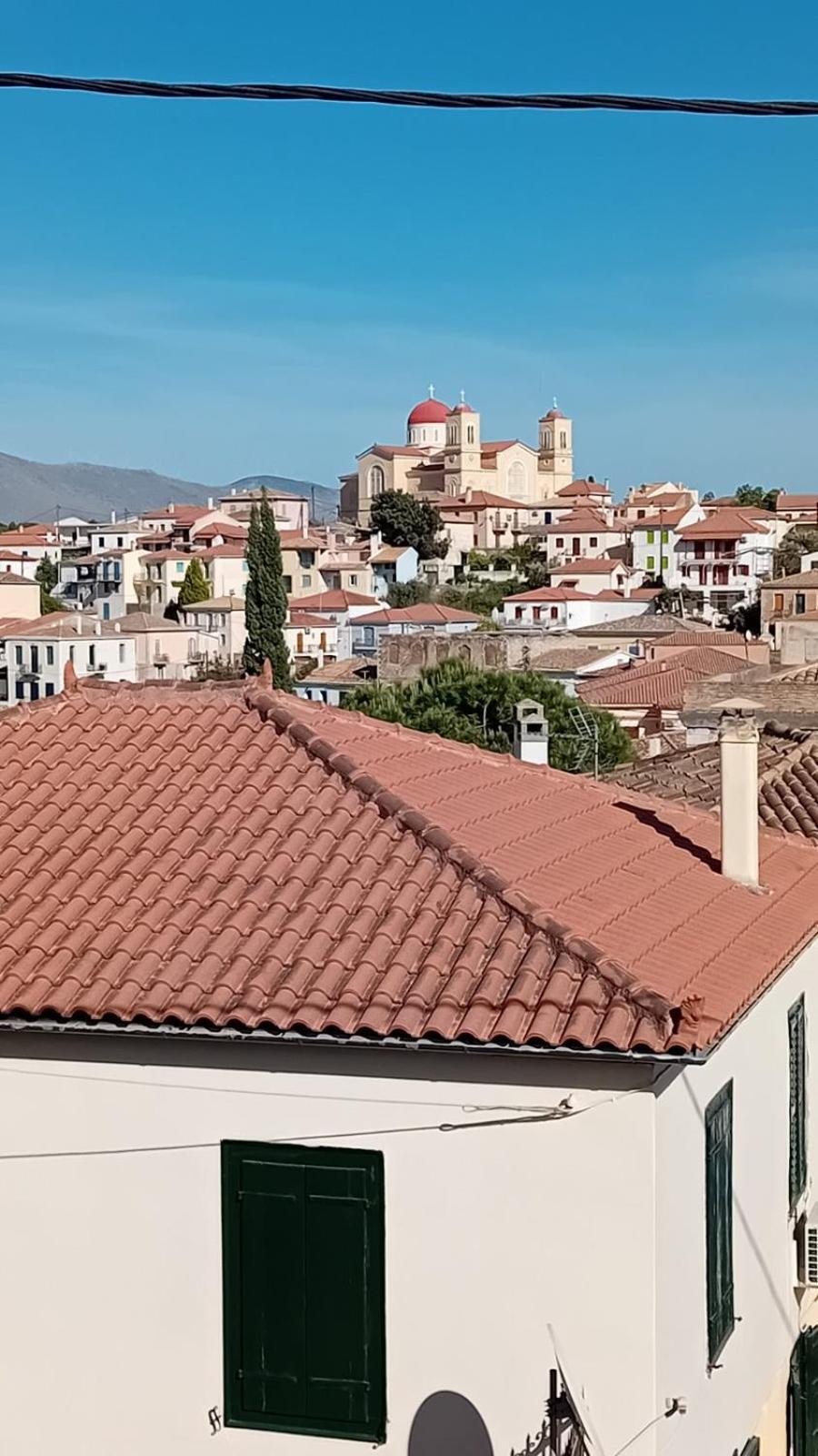 Areti'S Captain'S House With Private Terrace Galaxidi Bagian luar foto
